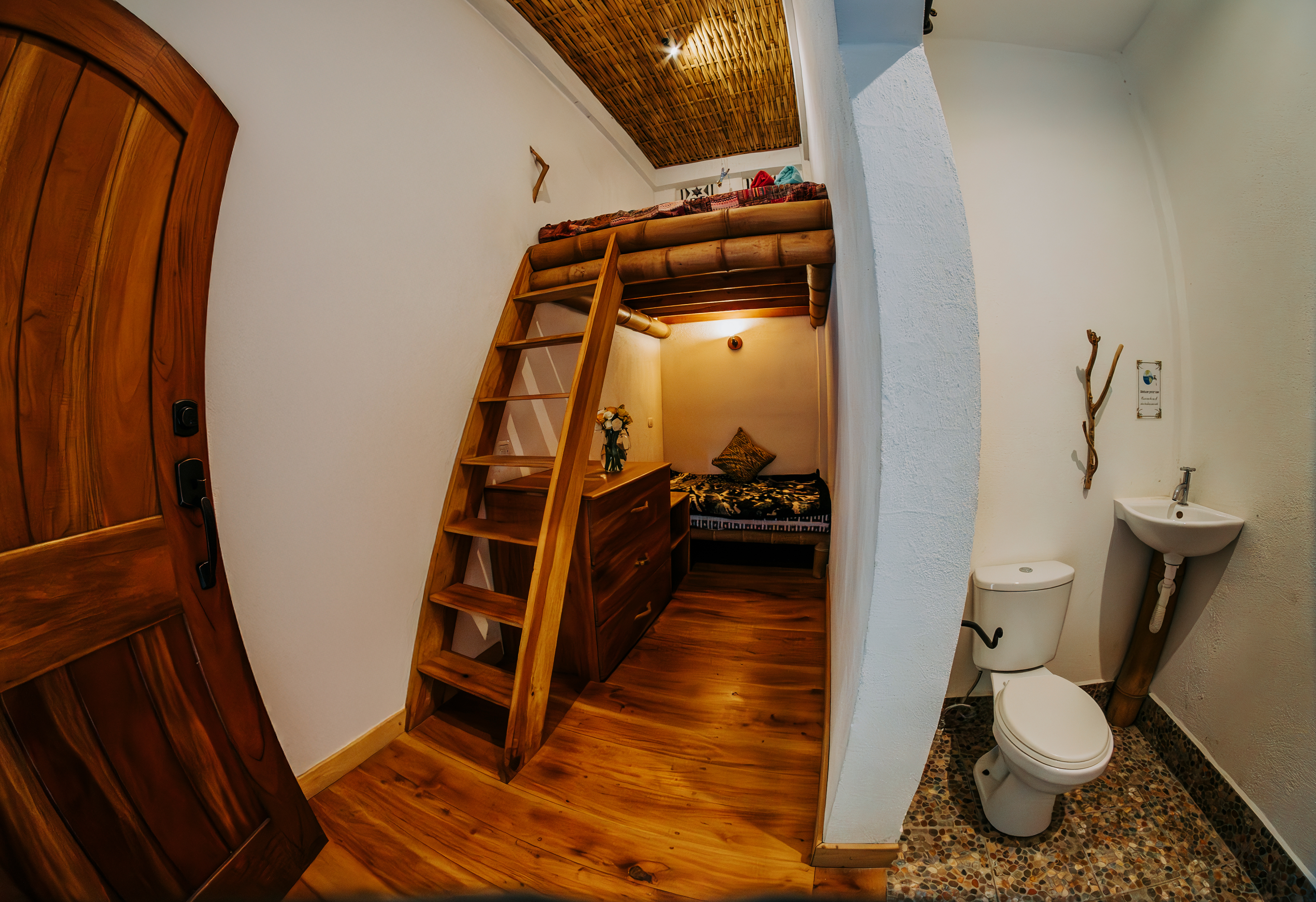 Queen Bed Loft — private loft, sleeps 1–2